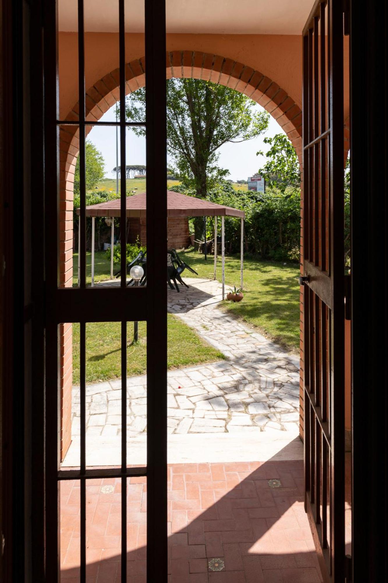 Villa Ninfa Alburnea Анцио Екстериор снимка